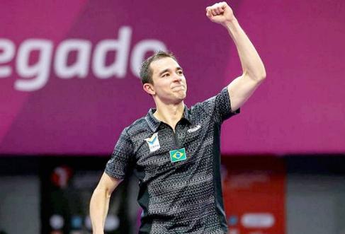 对阵雄鹿的 对阵雄鹿的