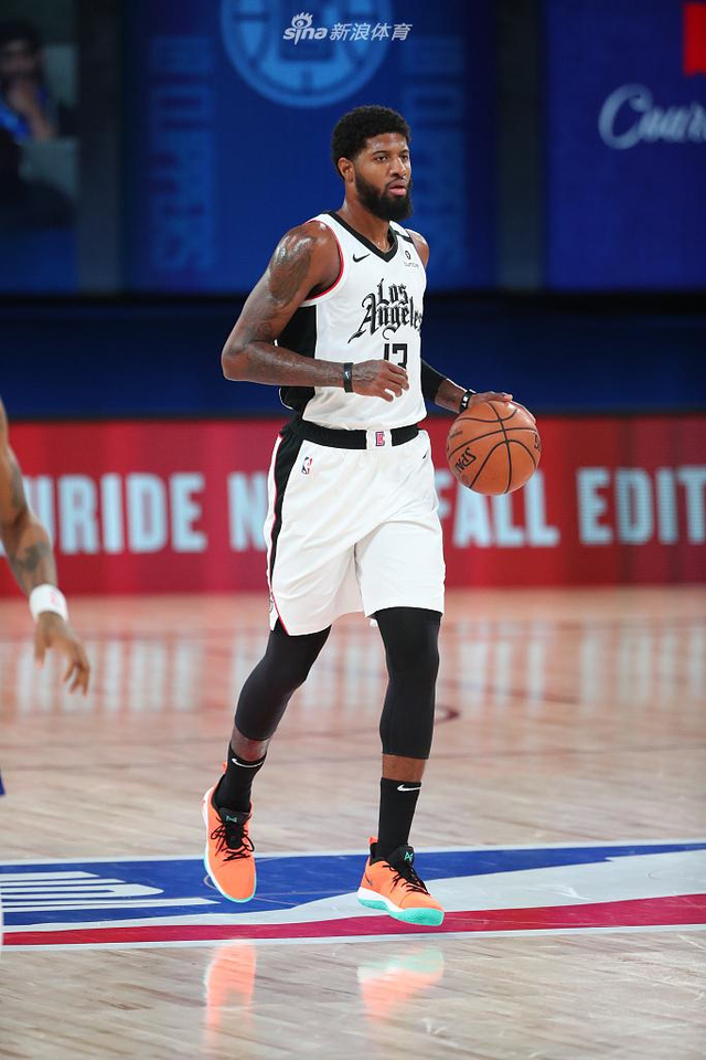 在运动员伤 在运动员伤