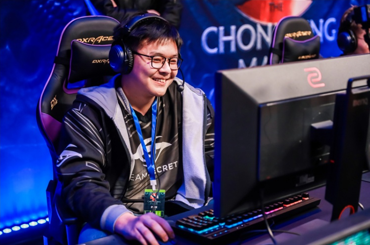 名高管的评 名高管的评