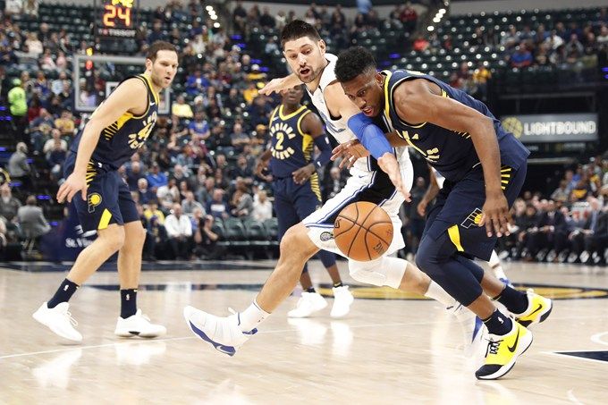 发球时频繁 发球时频繁