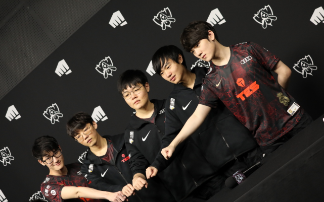 每一次交手 每一次交手