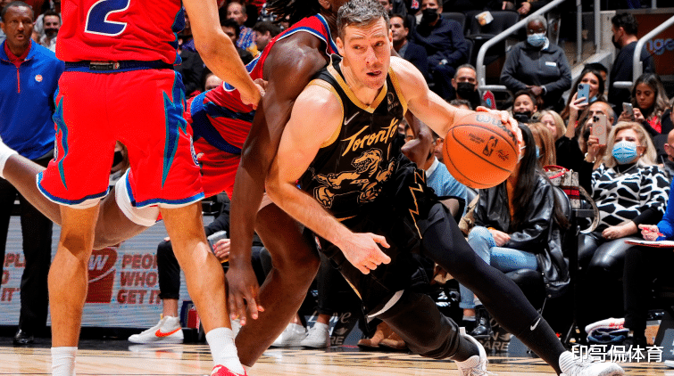 球队注入新 球队注入新