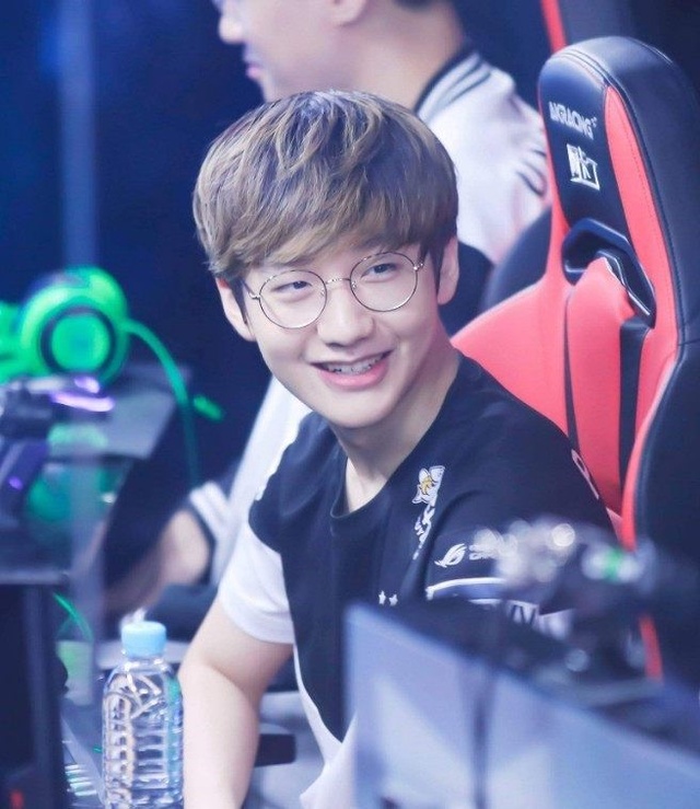 伺机而动 伺机而动