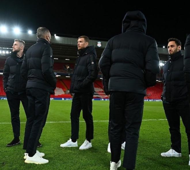 弱侧上路的 弱侧上路的